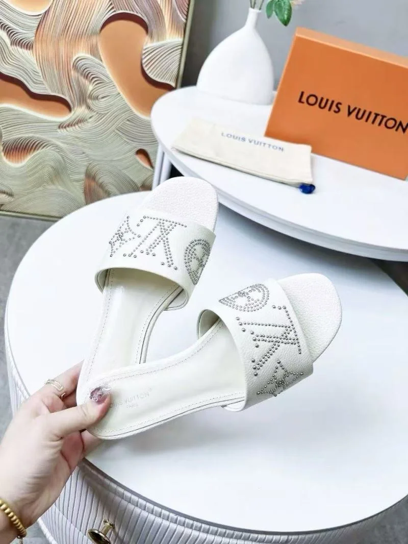 Comfortable Louis Vuitton Slippers 31803