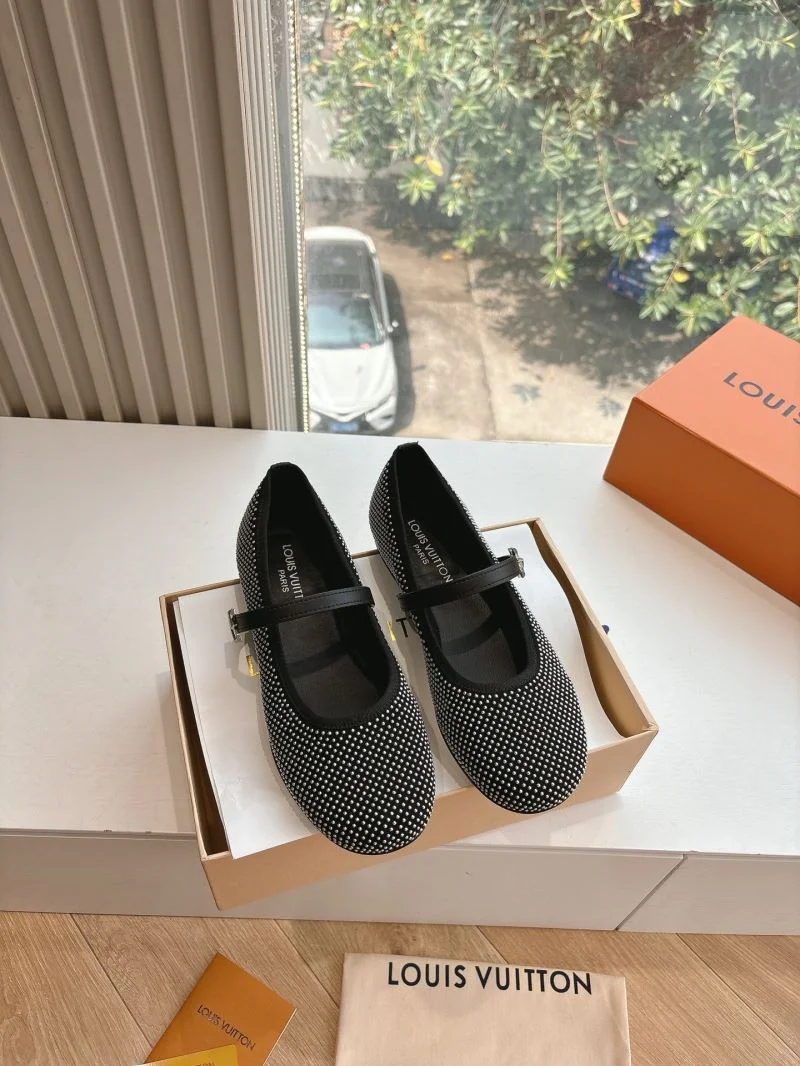 Louis Vuitton Slippers Stretchable 31785