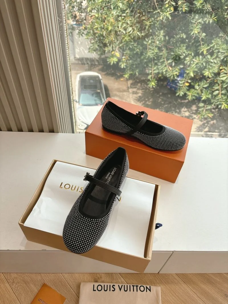 Louis Vuitton Slippers Stretchable 31785
