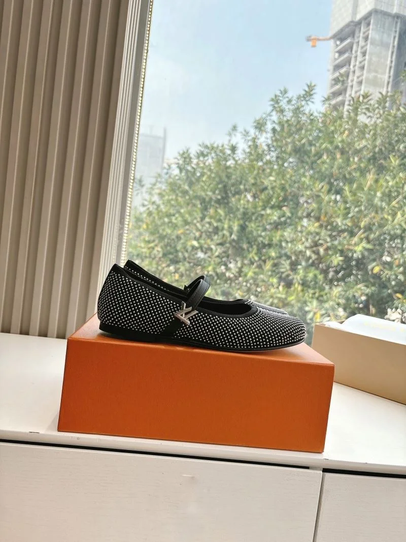 Louis Vuitton Slippers Stretchable 31785