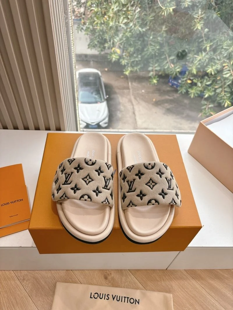 UrbanStyle Louis Vuitton Slippers 31787