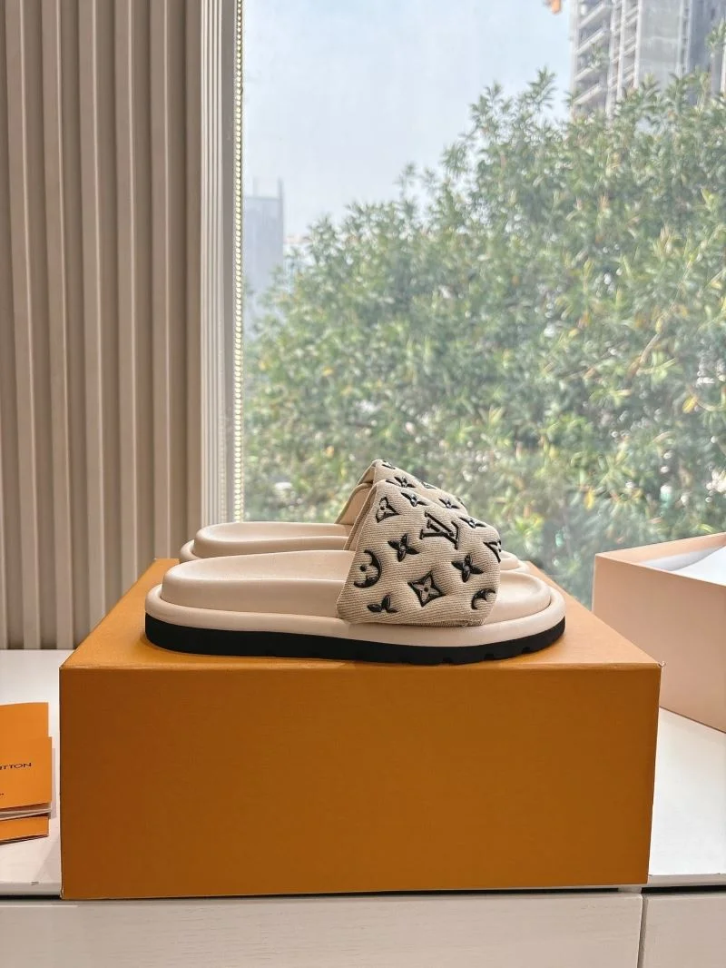 UrbanStyle Louis Vuitton Slippers 31787