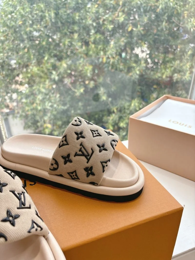 UrbanStyle Louis Vuitton Slippers 31787