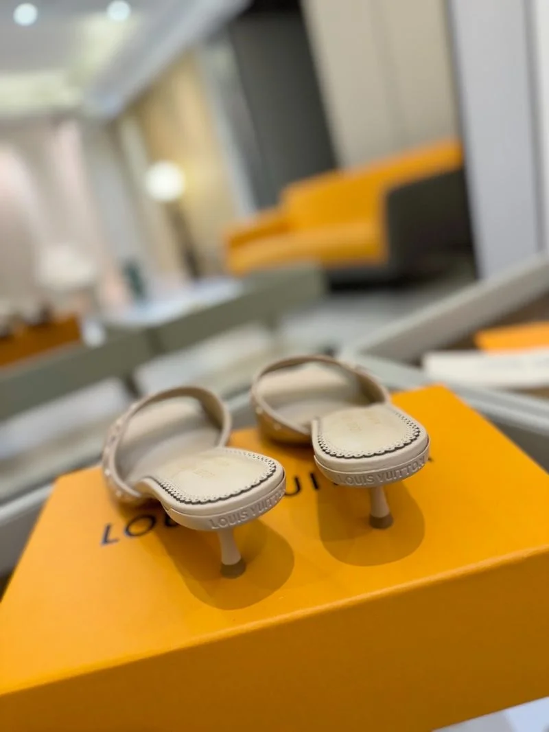 Louis Vuitton Slippers Minimalist 31775