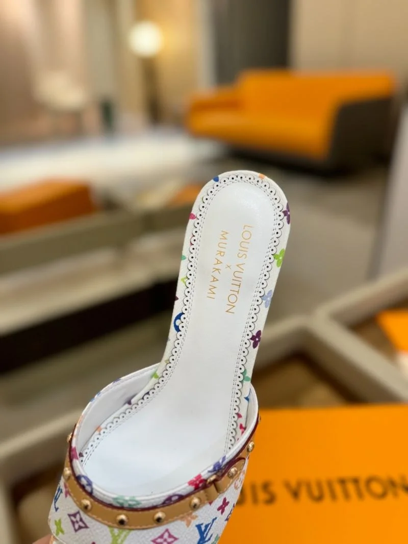 SmoothTexture Louis Vuitton Slippers 31778