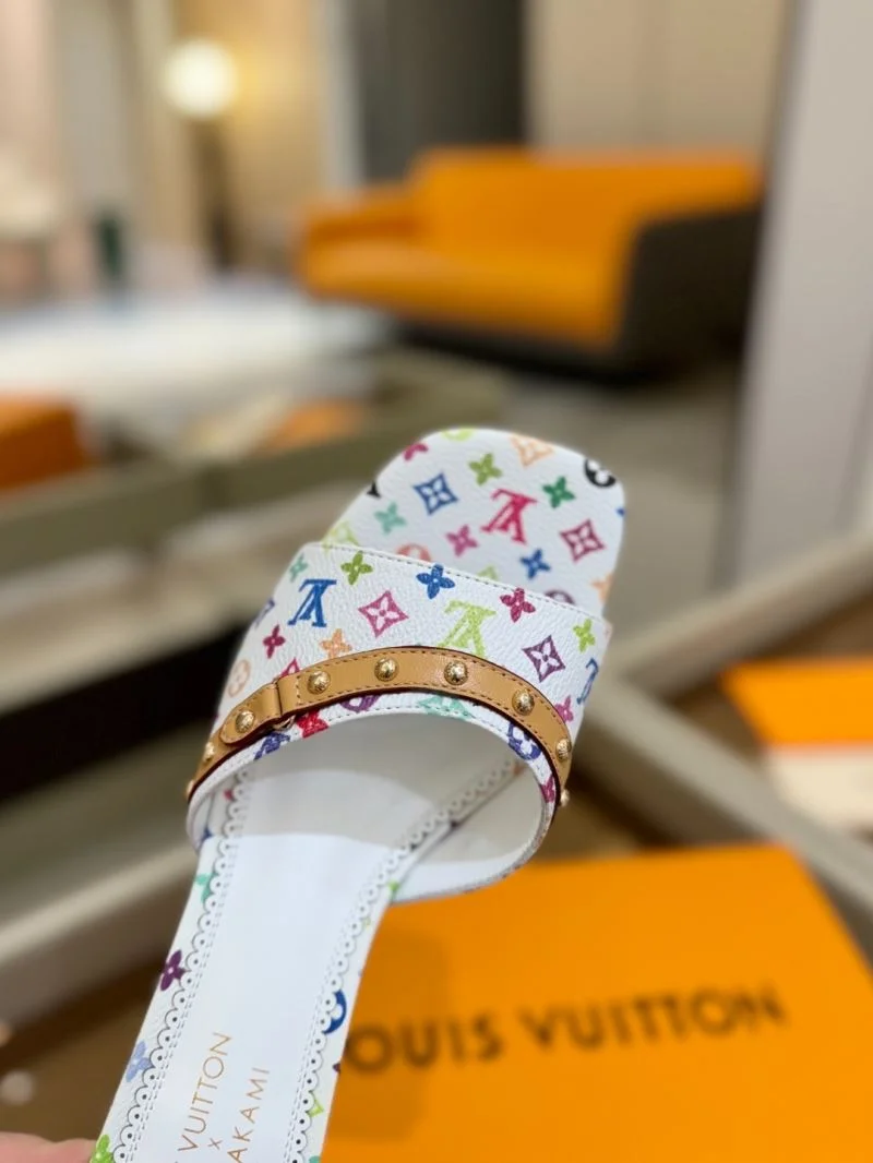 SmoothTexture Louis Vuitton Slippers 31778