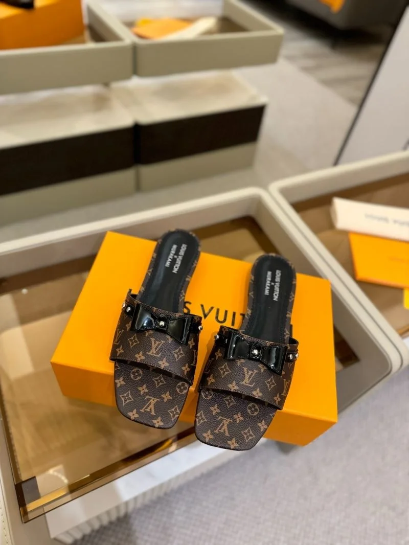 Sustainable Louis Vuitton Slippers 31772