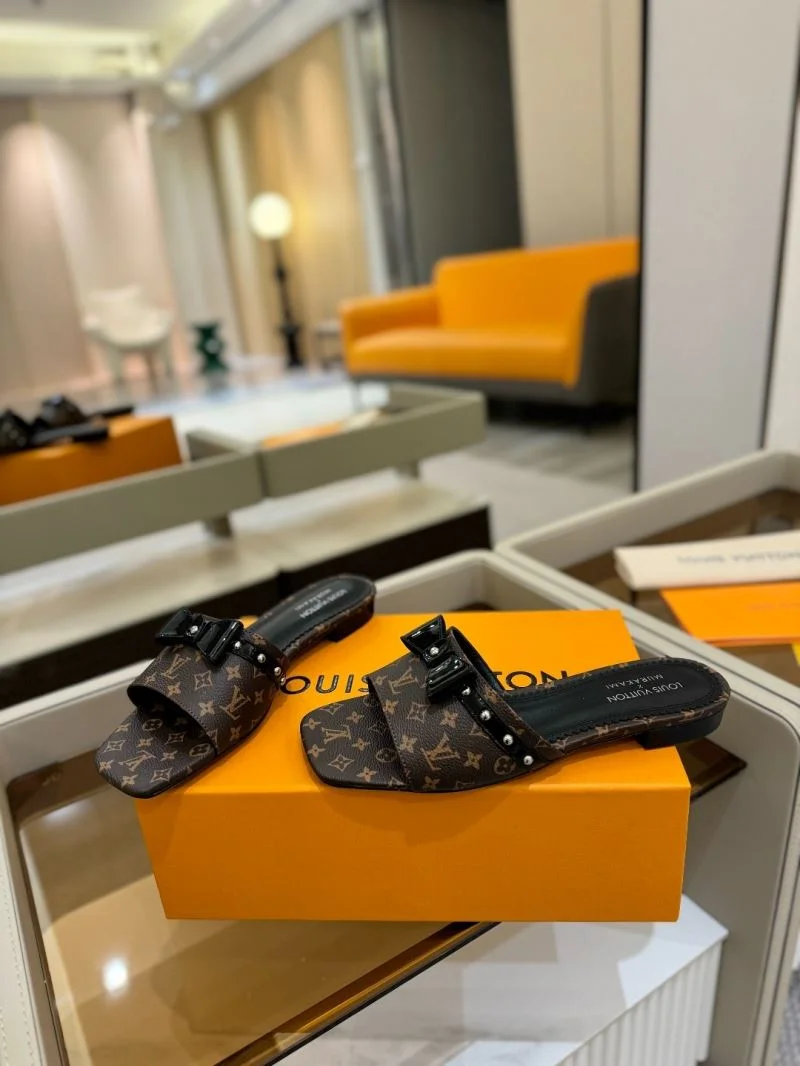 Sustainable Louis Vuitton Slippers 31772