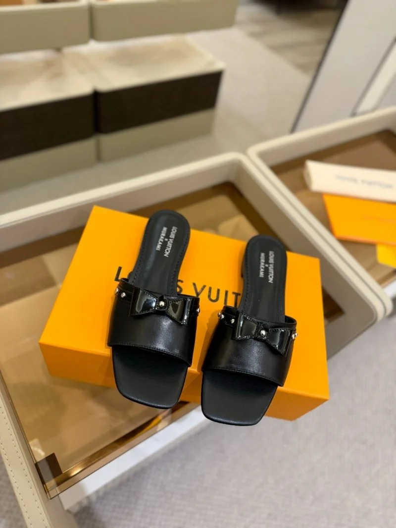 RelaxedFit Louis Vuitton Slippers 31766