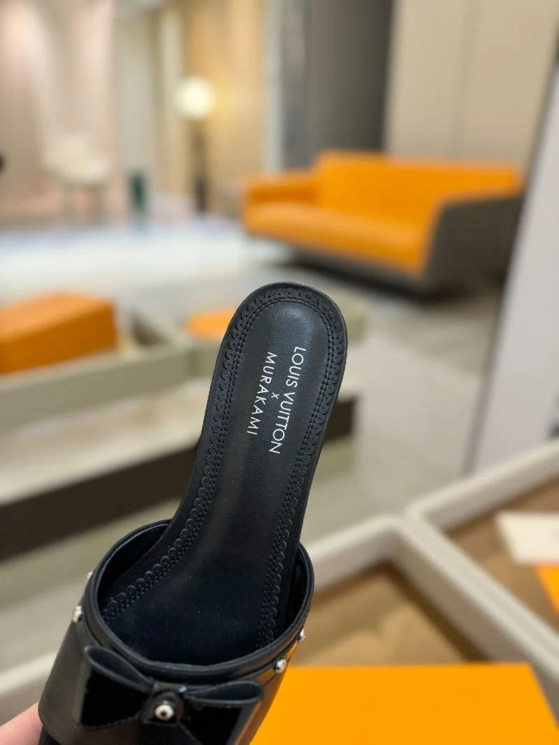 RelaxedFit Louis Vuitton Slippers 31766