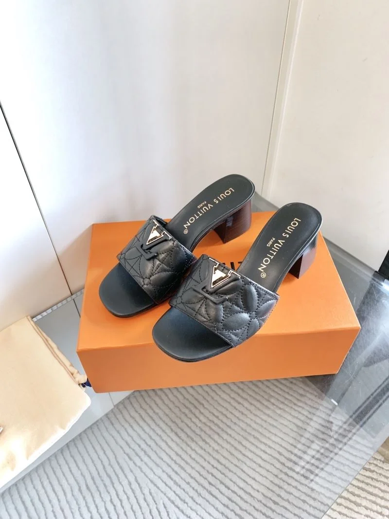Louis Vuitton Slippers Chic 31737