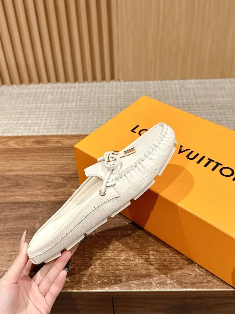 Louis Vuitton Slippers Unisex 31733