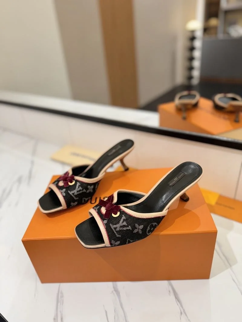 Tailored Louis Vuitton Slippers 31759