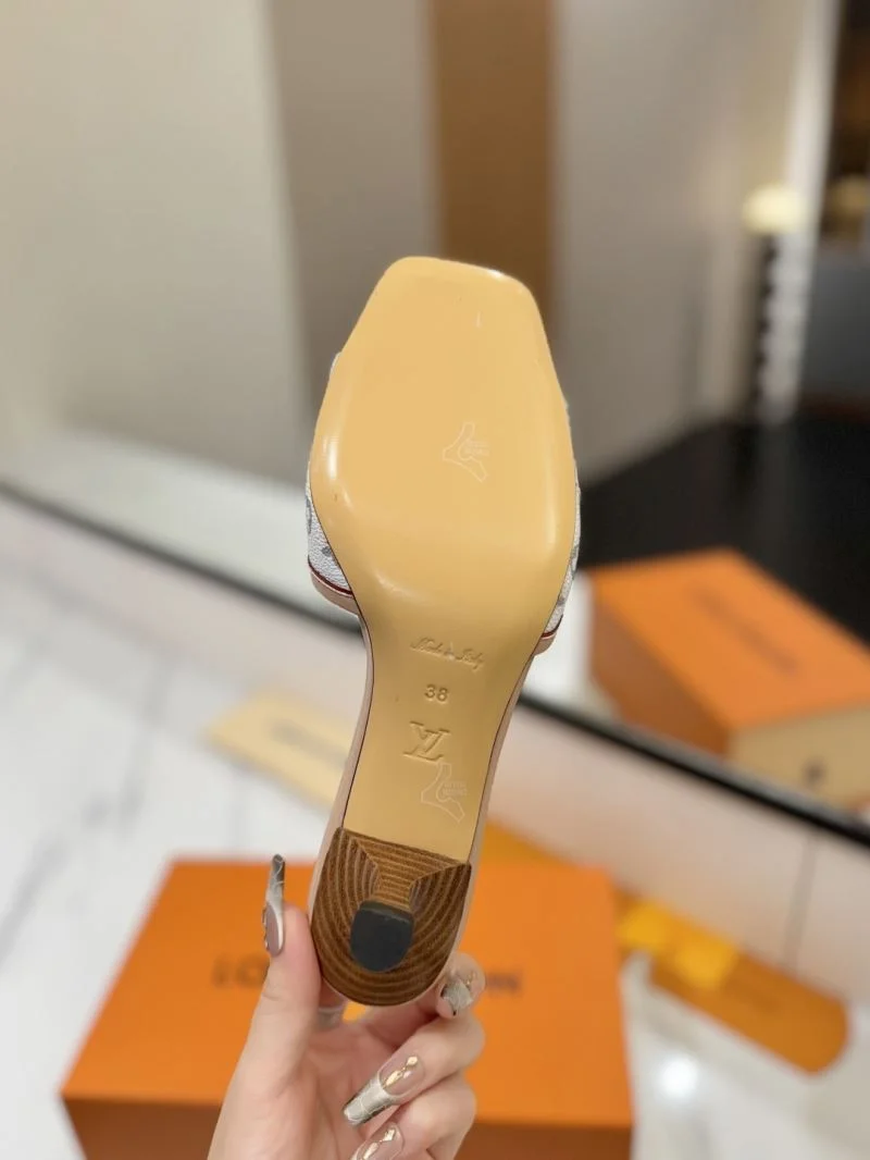 Louis Vuitton Slippers Lightweight 31749