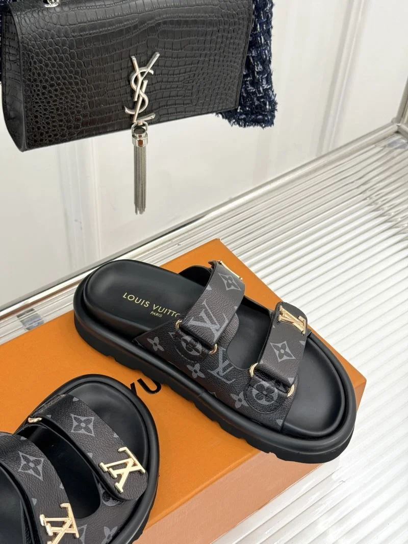 Louis Vuitton Slippers StreetReady 31740