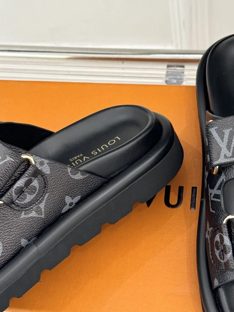 Louis Vuitton Slippers StreetReady 31740