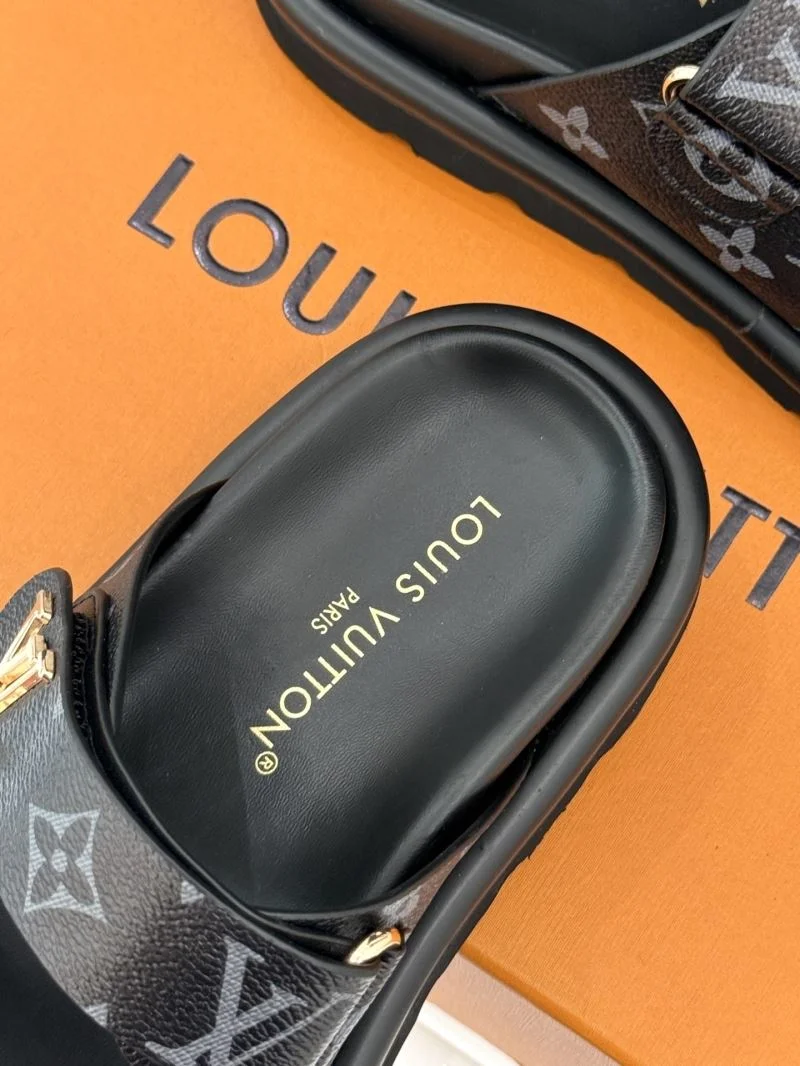 Louis Vuitton Slippers StreetReady 31740