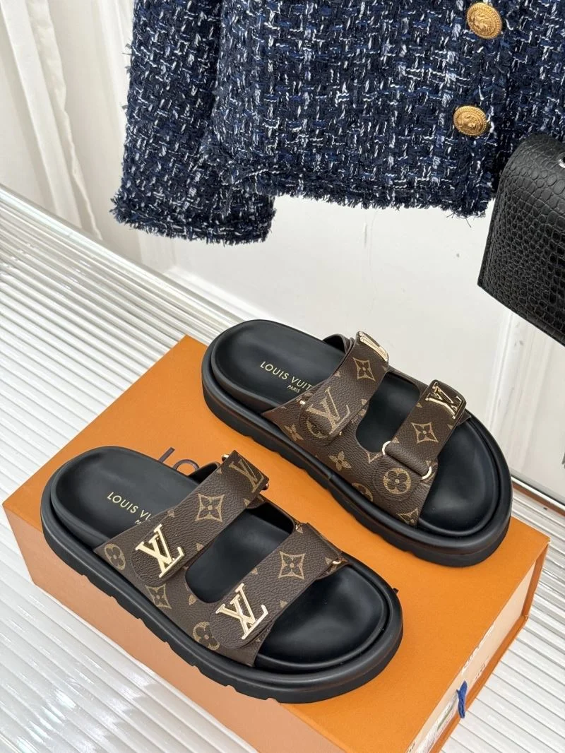 MultiPurpose Louis Vuitton Slippers 31747