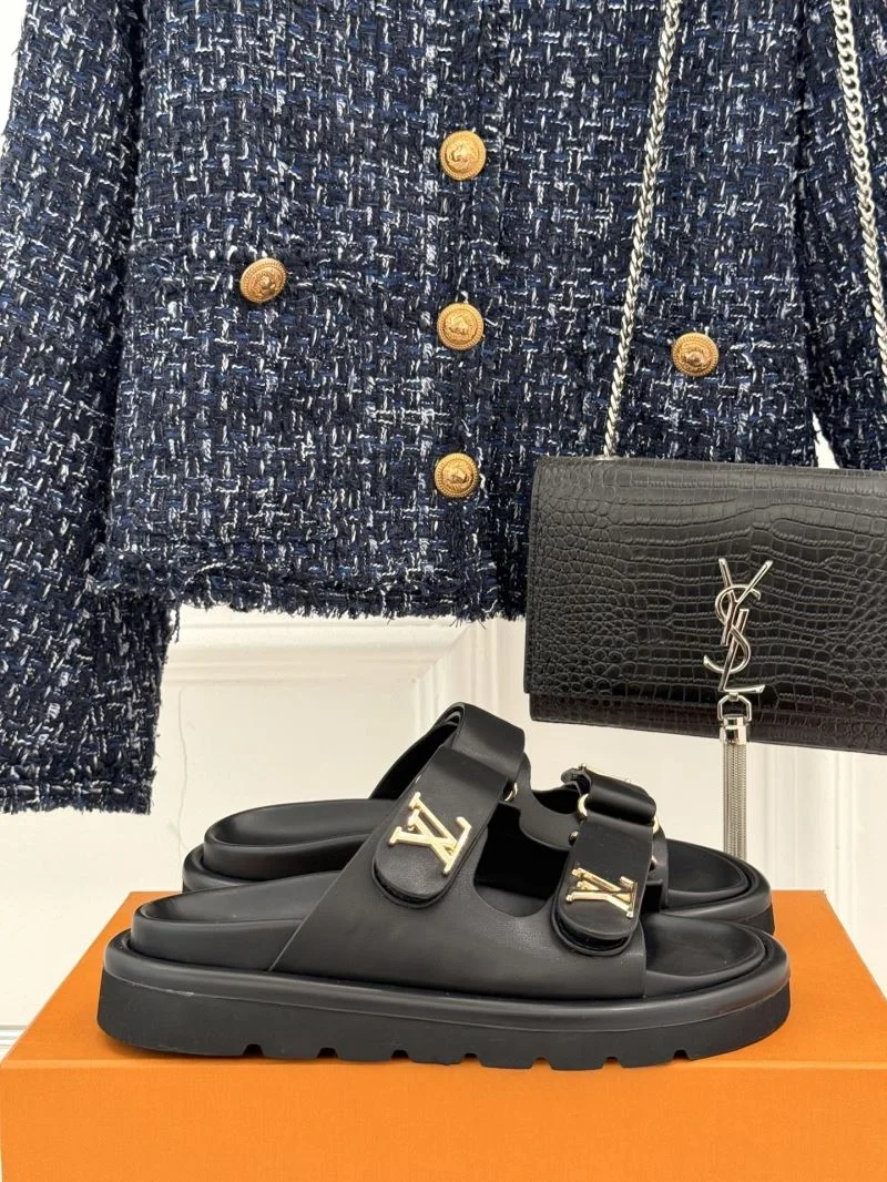Louis Vuitton Slippers ModernLook 31741