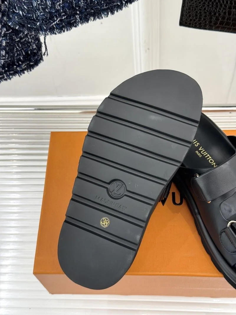 Louis Vuitton Slippers ModernLook 31741