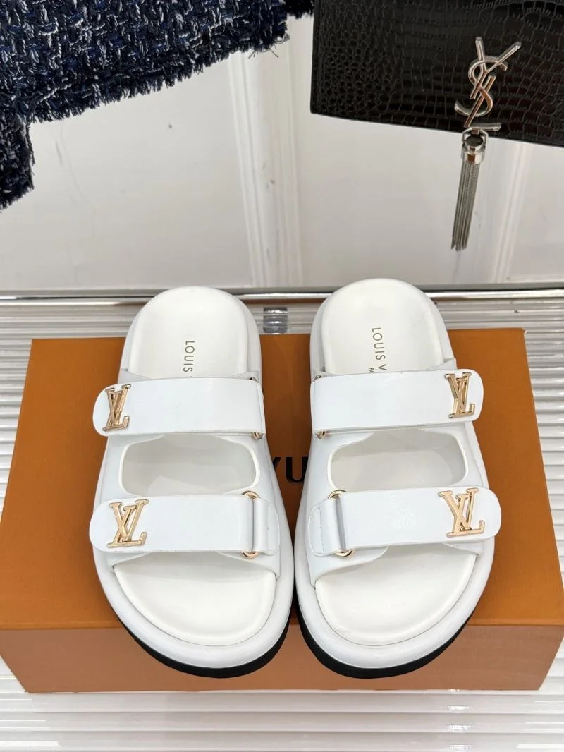 Attractive Louis Vuitton Slippers 31756