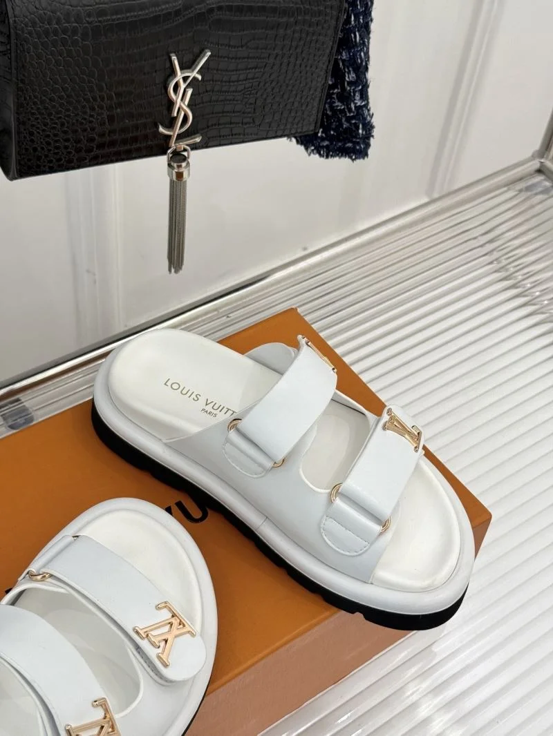 Attractive Louis Vuitton Slippers 31756