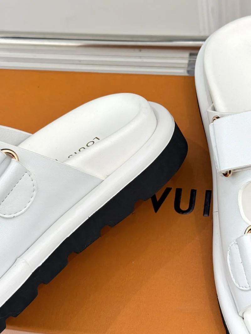 Attractive Louis Vuitton Slippers 31756