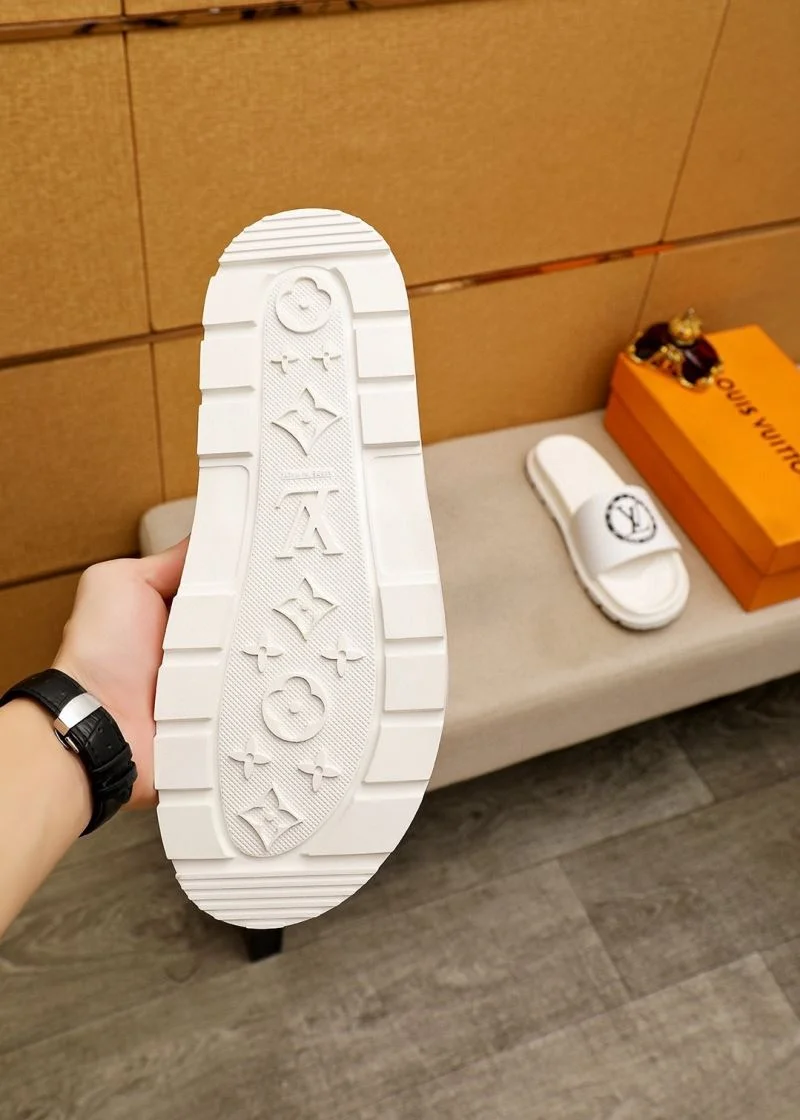 Louis Vuitton Slippers MultiPurpose 32690
