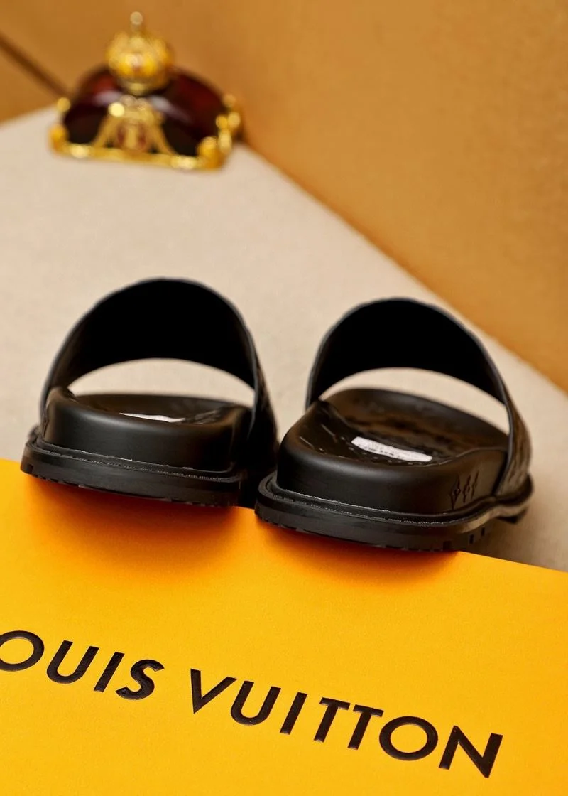 Sophisticated Louis Vuitton Slippers 32672