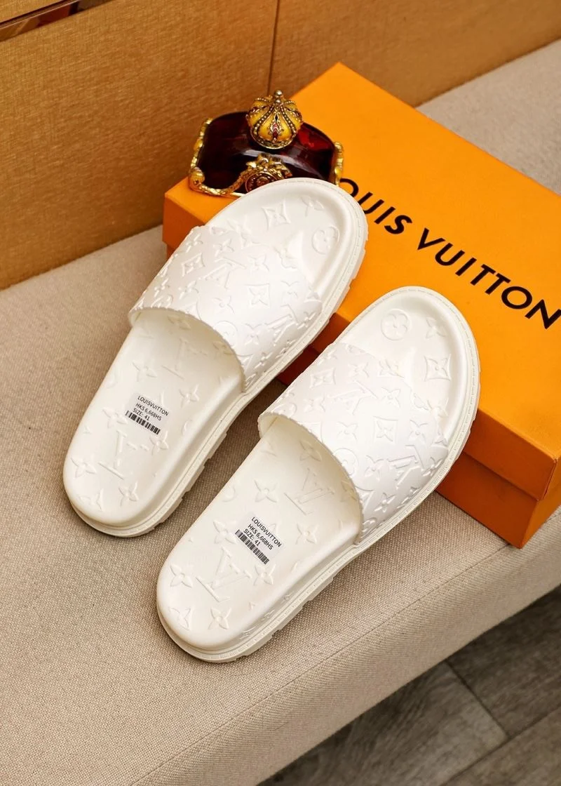 SmoothTexture Louis Vuitton Slippers 32680