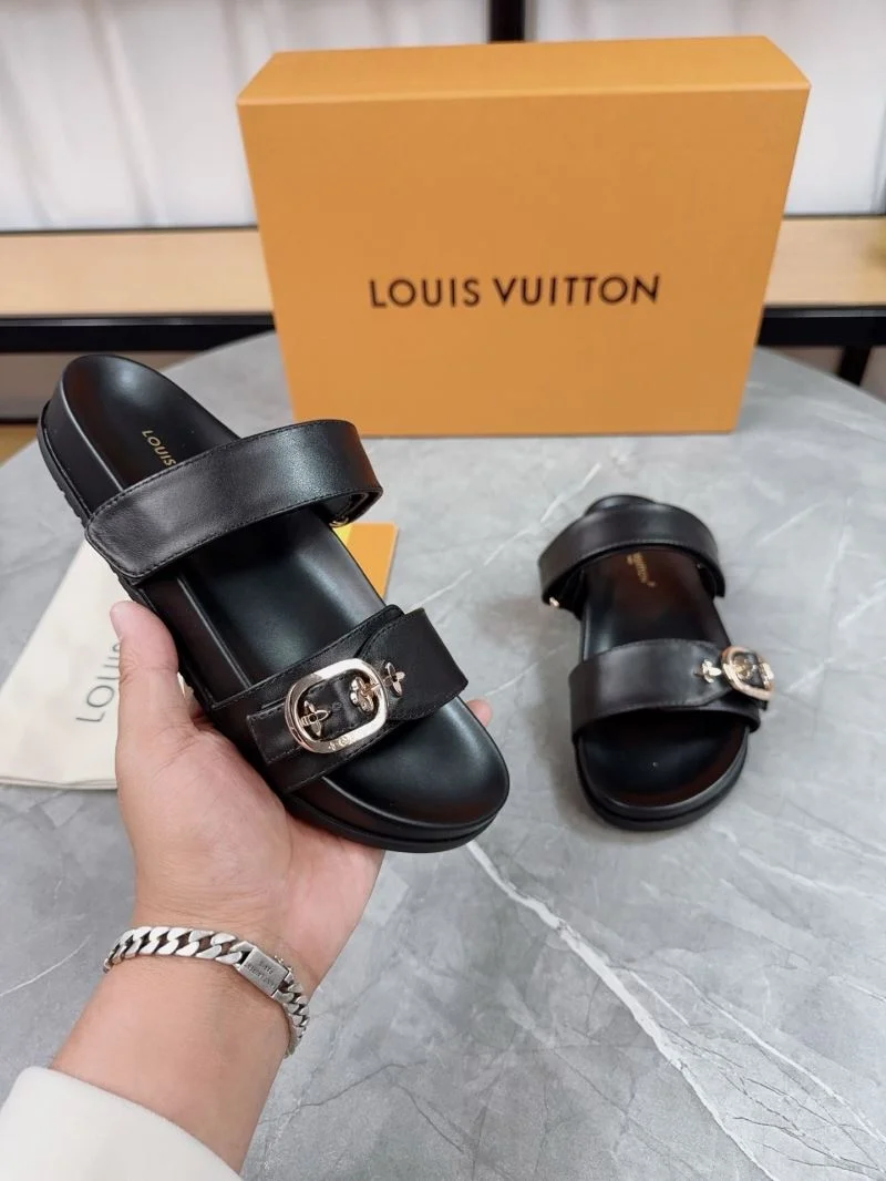 Practical Louis Vuitton Slippers 32671