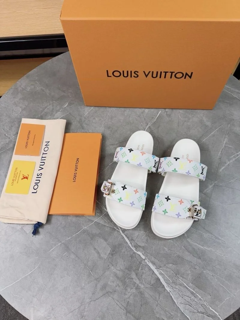 Louis Vuitton Slippers Unisex 32663
