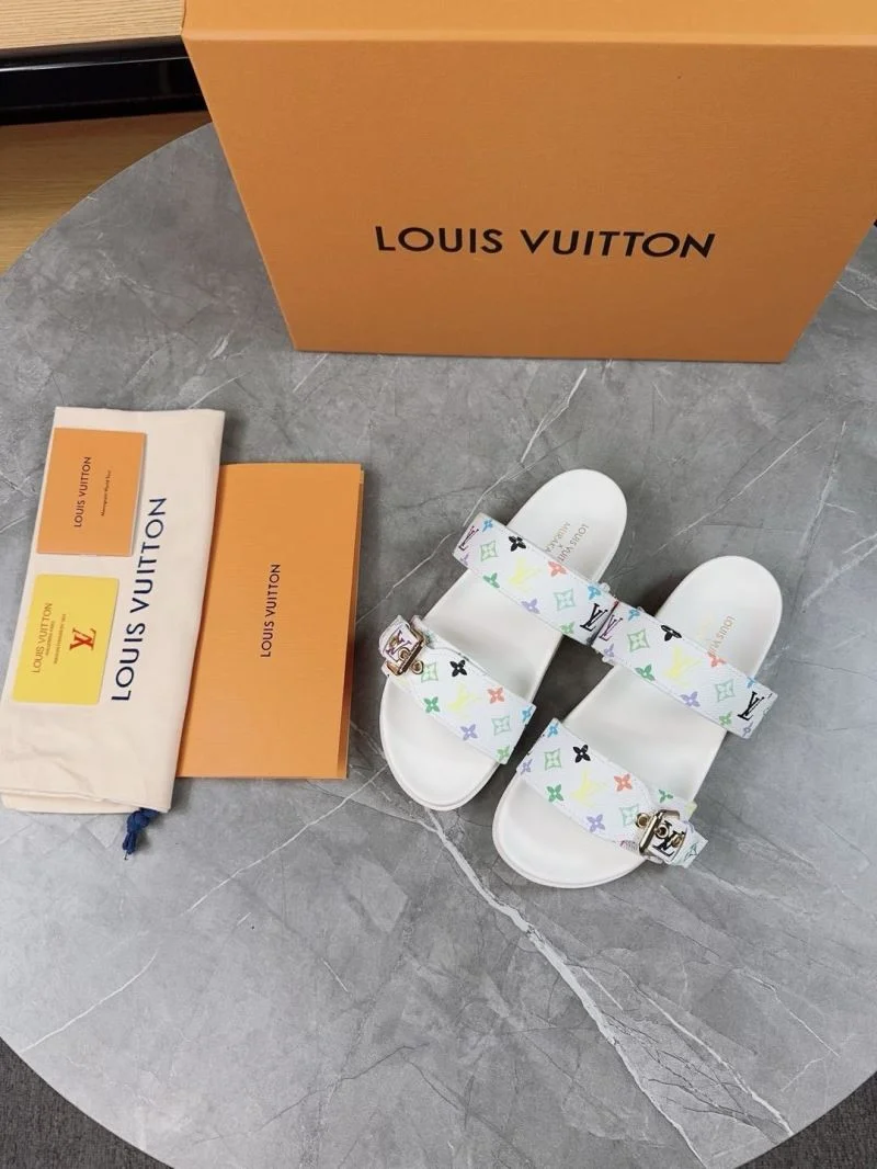 Louis Vuitton Slippers Unisex 32663
