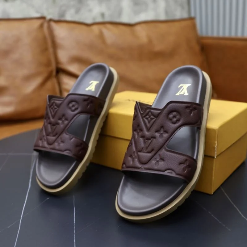 Minimalist Louis Vuitton Slippers 32646
