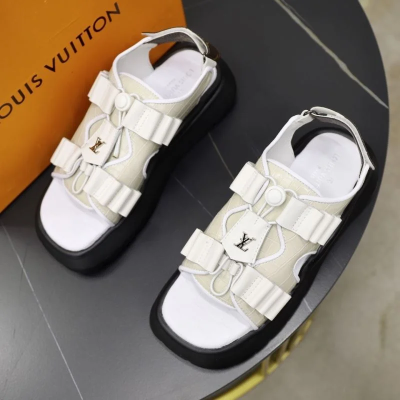 Louis Vuitton Slippers Cozy 32657