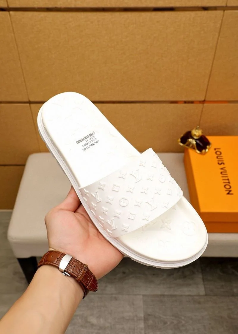 ZipUp Louis Vuitton Slippers 32649