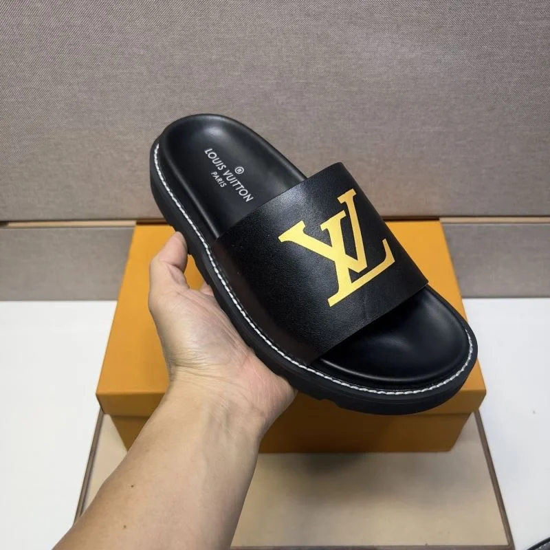 Louis Vuitton Slippers Lightweight 32632