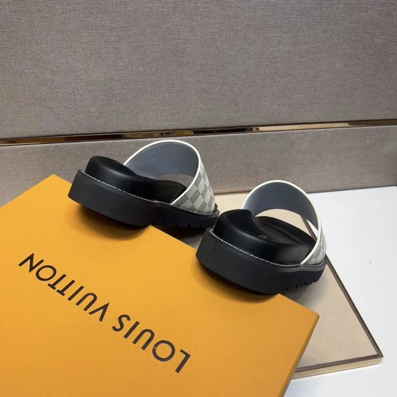 UrbanStyle Louis Vuitton Slippers 32630