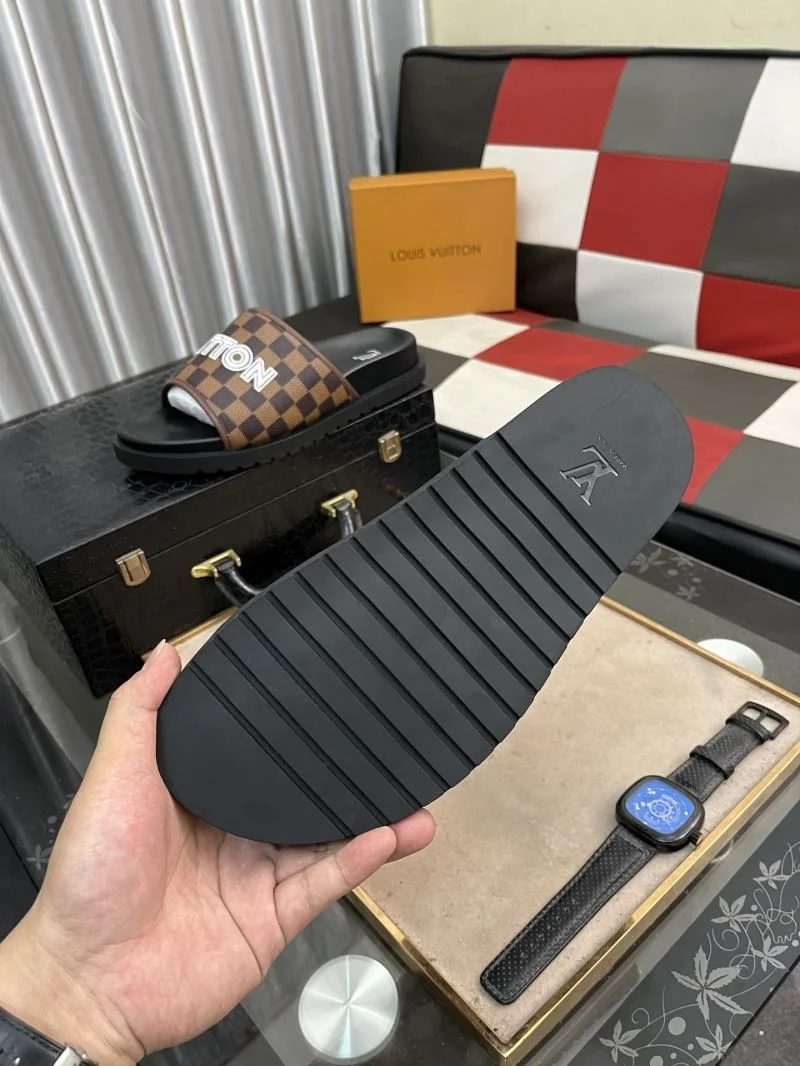 Louis Vuitton Slippers Snug 32642