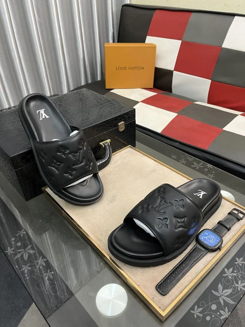 TechFriendly Louis Vuitton Slippers 32629