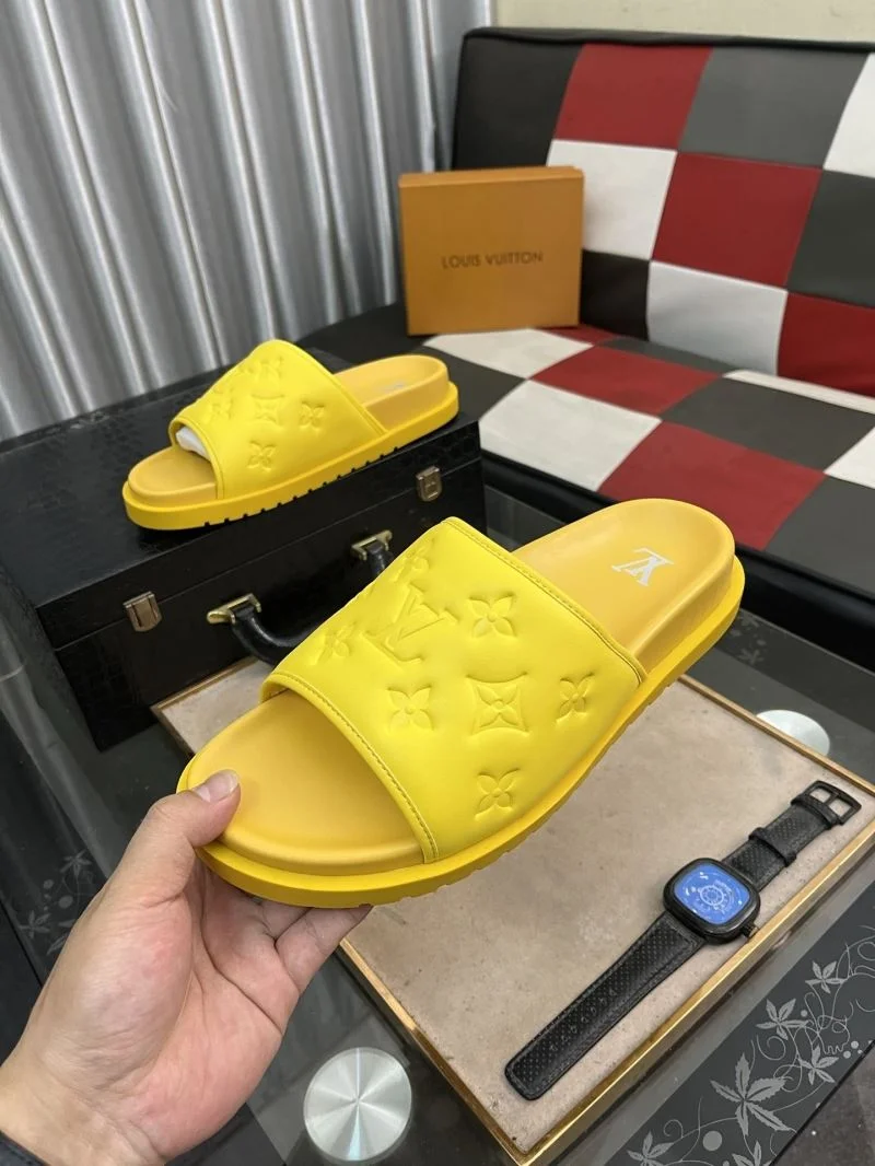 Functional Louis Vuitton Slippers 32621