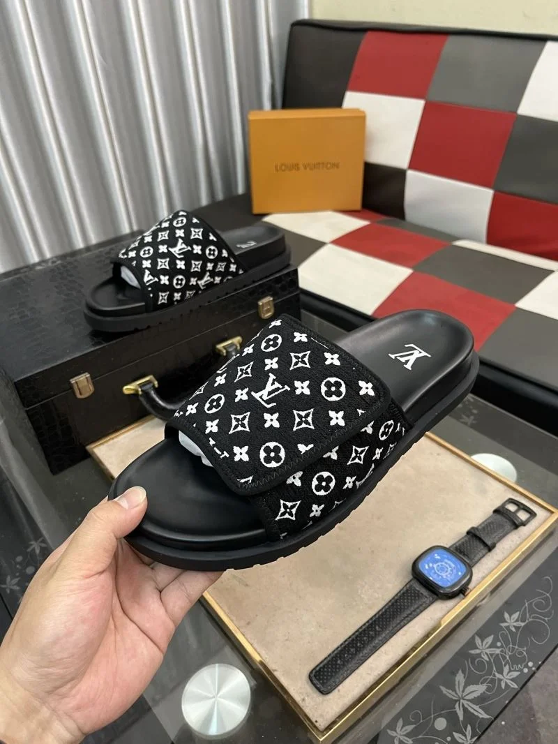 Louis Vuitton Slippers Popular 32620