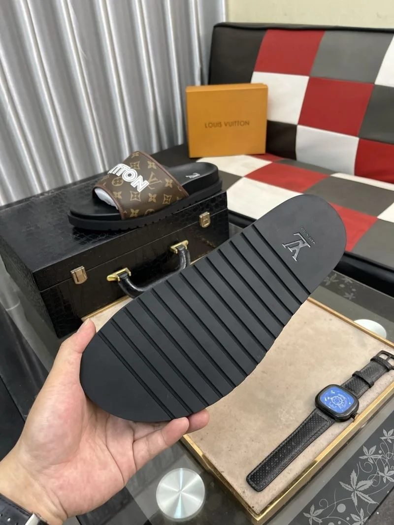Louis Vuitton Slippers Compact 32598