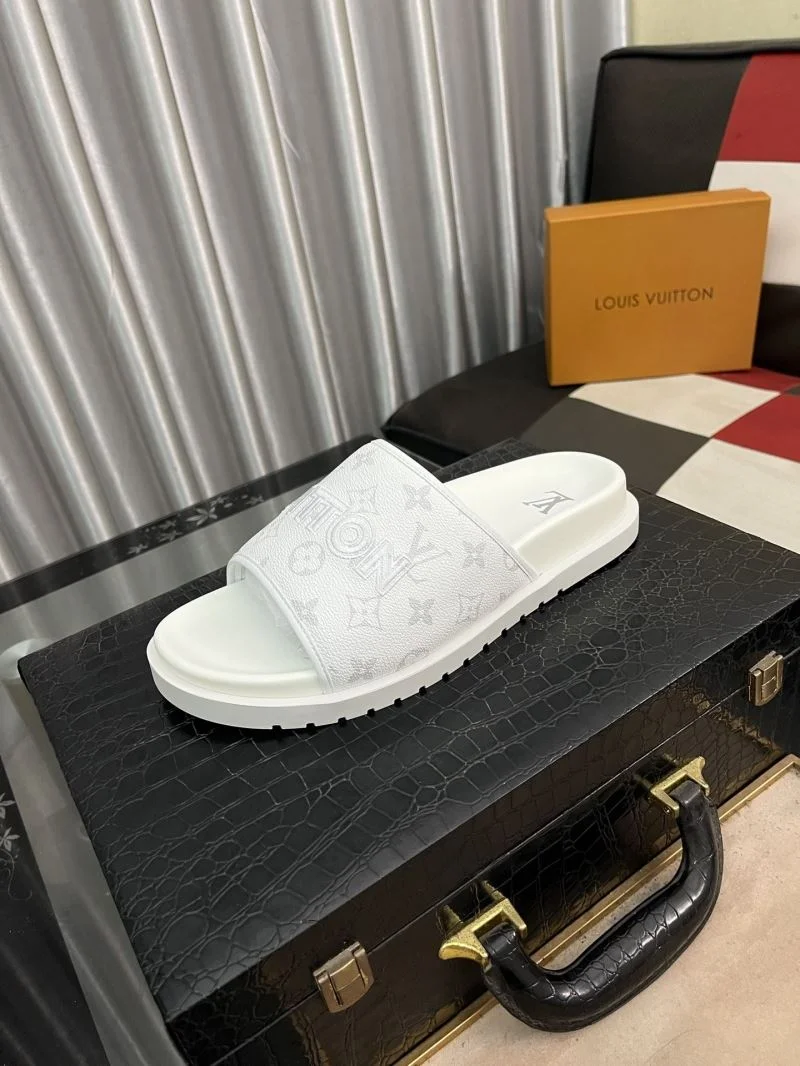 QuickDry Louis Vuitton Slippers 32613
