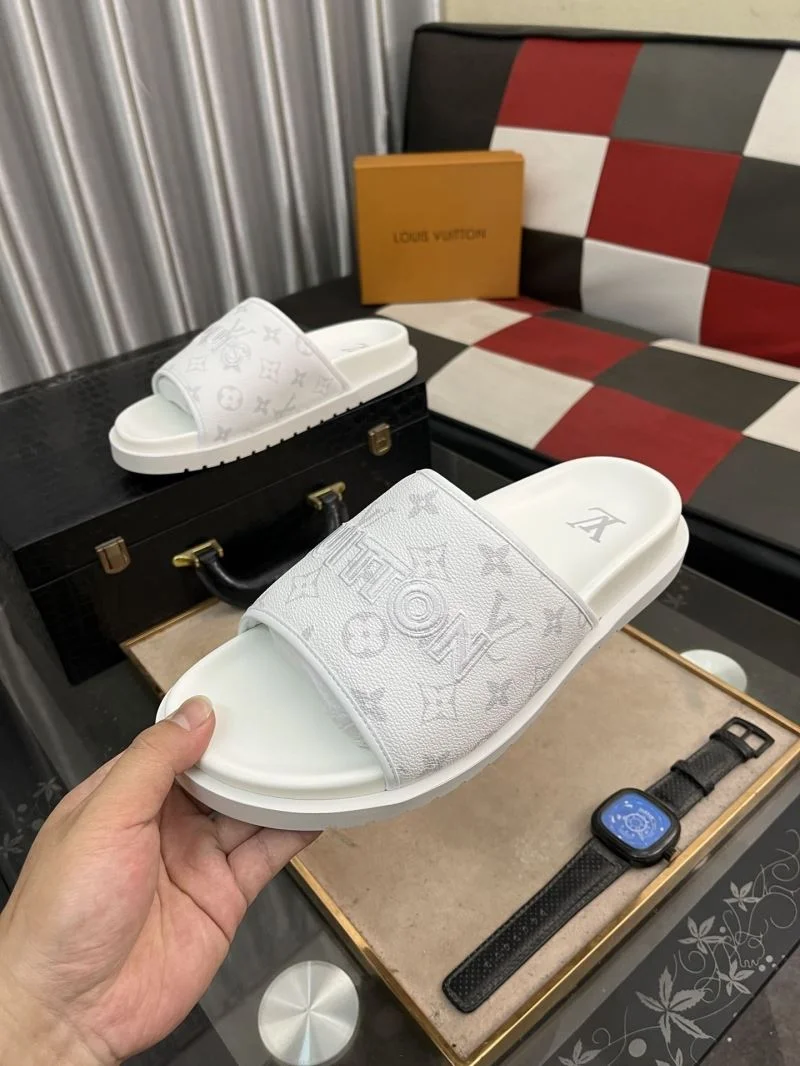QuickDry Louis Vuitton Slippers 32613