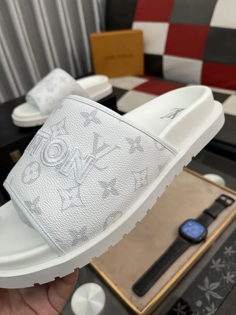 QuickDry Louis Vuitton Slippers 32613
