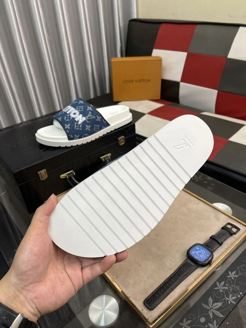 RelaxedFit Louis Vuitton Slippers 32615