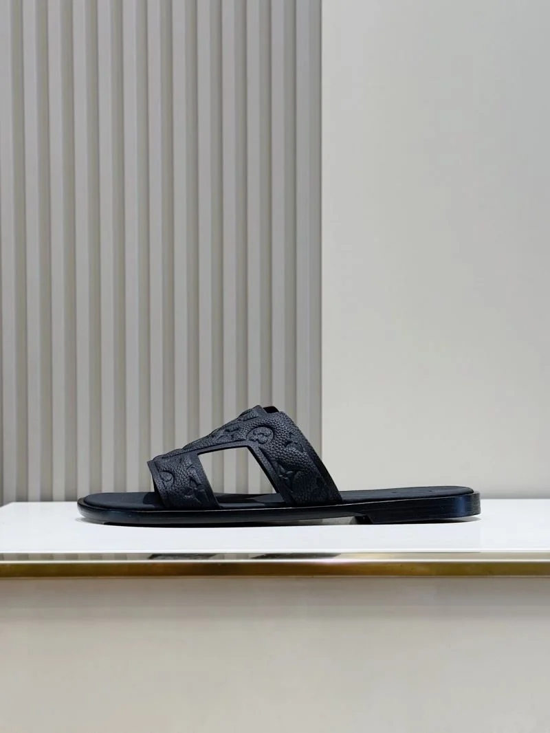 ComfortFit Louis Vuitton Slippers 32602