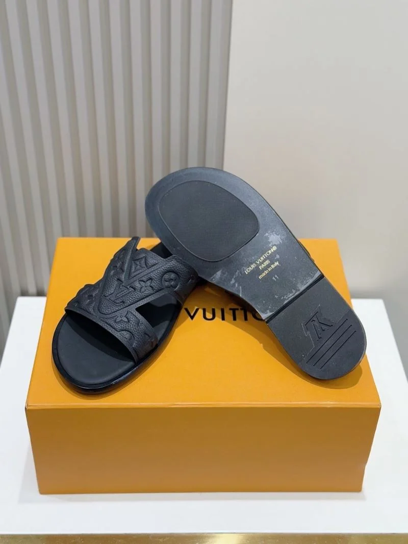 ComfortFit Louis Vuitton Slippers 32602