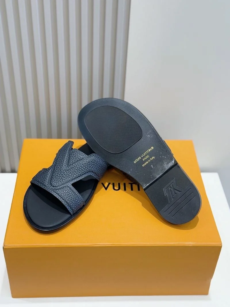 Casual Louis Vuitton Slippers 32597